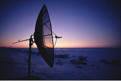 枪火游戏分享《遗迹2》“末日求生”预告片